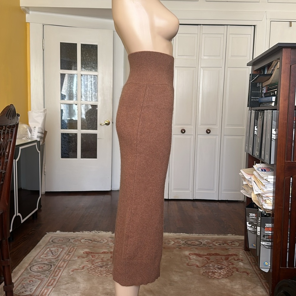 The Reset Perfect Pencil Knit Midi Skirt in Cedar Brown Size S - Picture 7 of 15